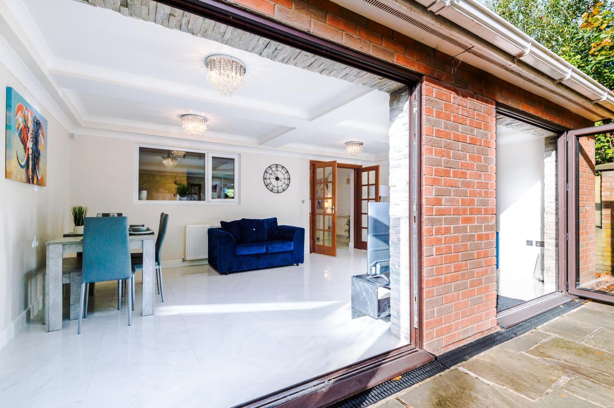 The Green- Beautiful & Spacious 5 Bed Detached In Worsley, Manchester Dış mekan fotoğraf